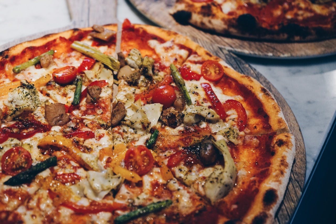 pizza som serveras under Consid considition 2019