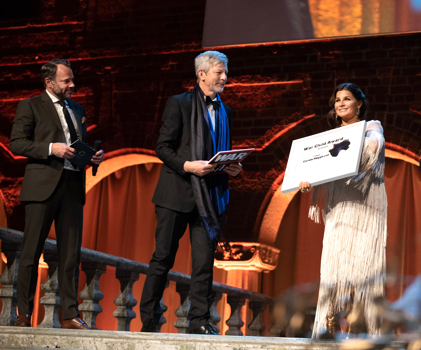 War Child Award by Consid tilldelas Carola Häggkvist. Fotograf: Mikael Axelsson.