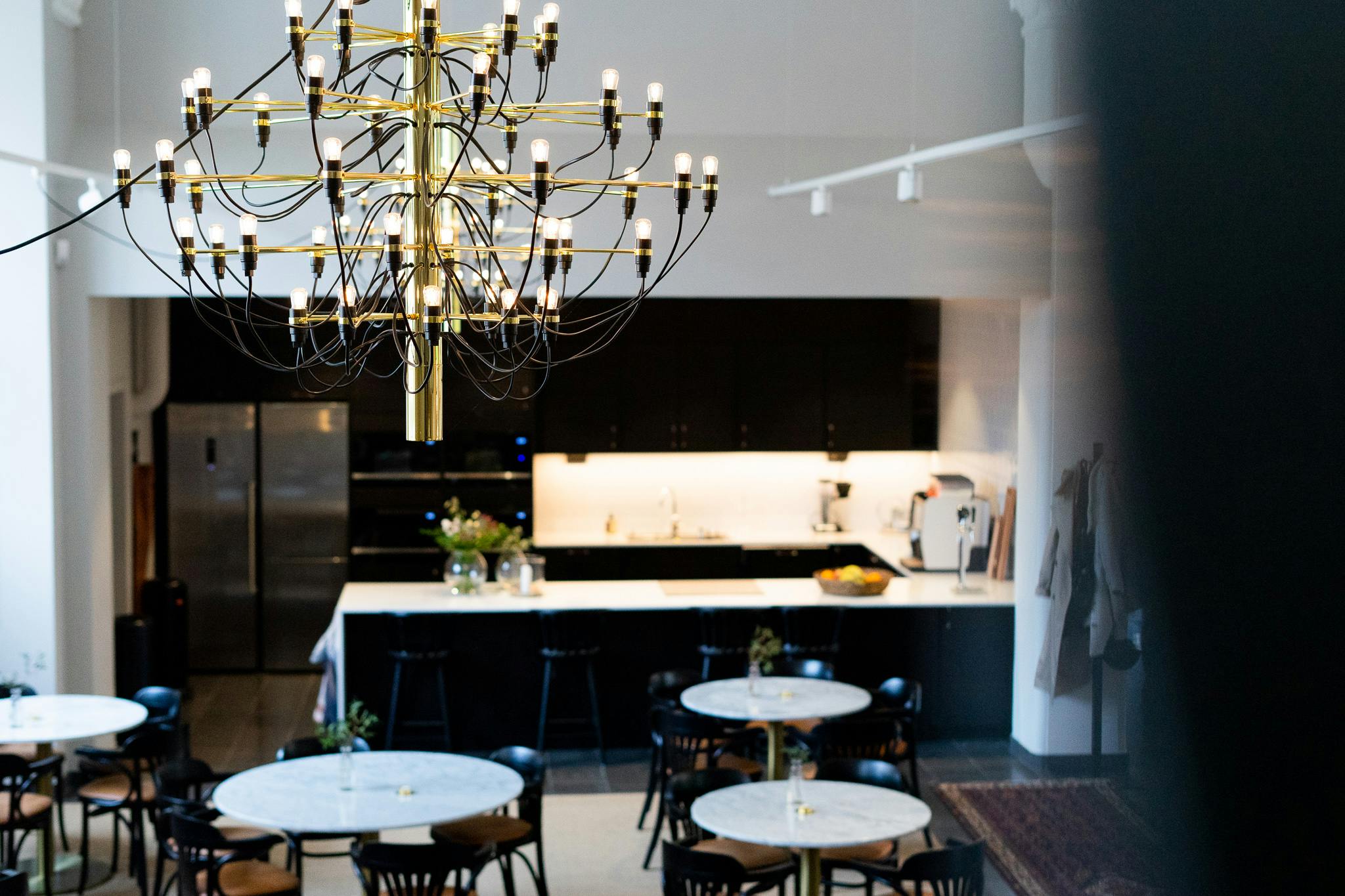 Karlstad kontor lampa över matsal